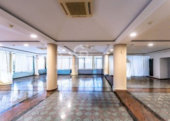 Foto 7 - Locale Commerciale Piazza Roma
11, Santa Venerina - foto 7