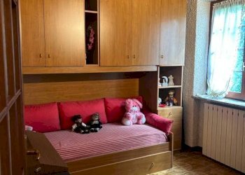 Camera da letto - Villa via San Abbondio, Cunardo - foto 12