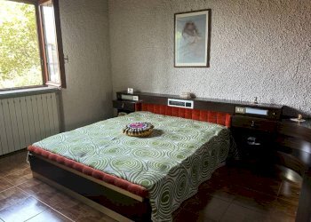Camera da letto - Villa via San Abbondio, Cunardo - foto 13