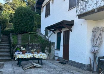 Facciata - Villa via San Abbondio, Cunardo - foto 31