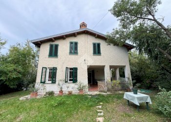 Casa indipendente Via Monte Castello, Neviano degli Arduini - foto 1