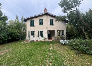 Casa indipendente Via Monte Castello, Neviano degli Arduini - foto 2