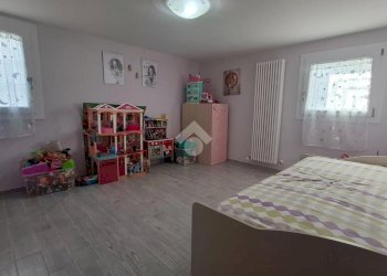 Four-room apartment Via nenni, Reggio nell'Emilia - photo 38