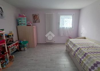 Four-room apartment Via nenni, Reggio nell'Emilia - photo 40