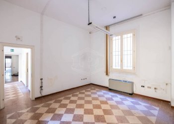 Trilocale Strada Maggiore, Bologna (zona Centro Storico) - foto 10