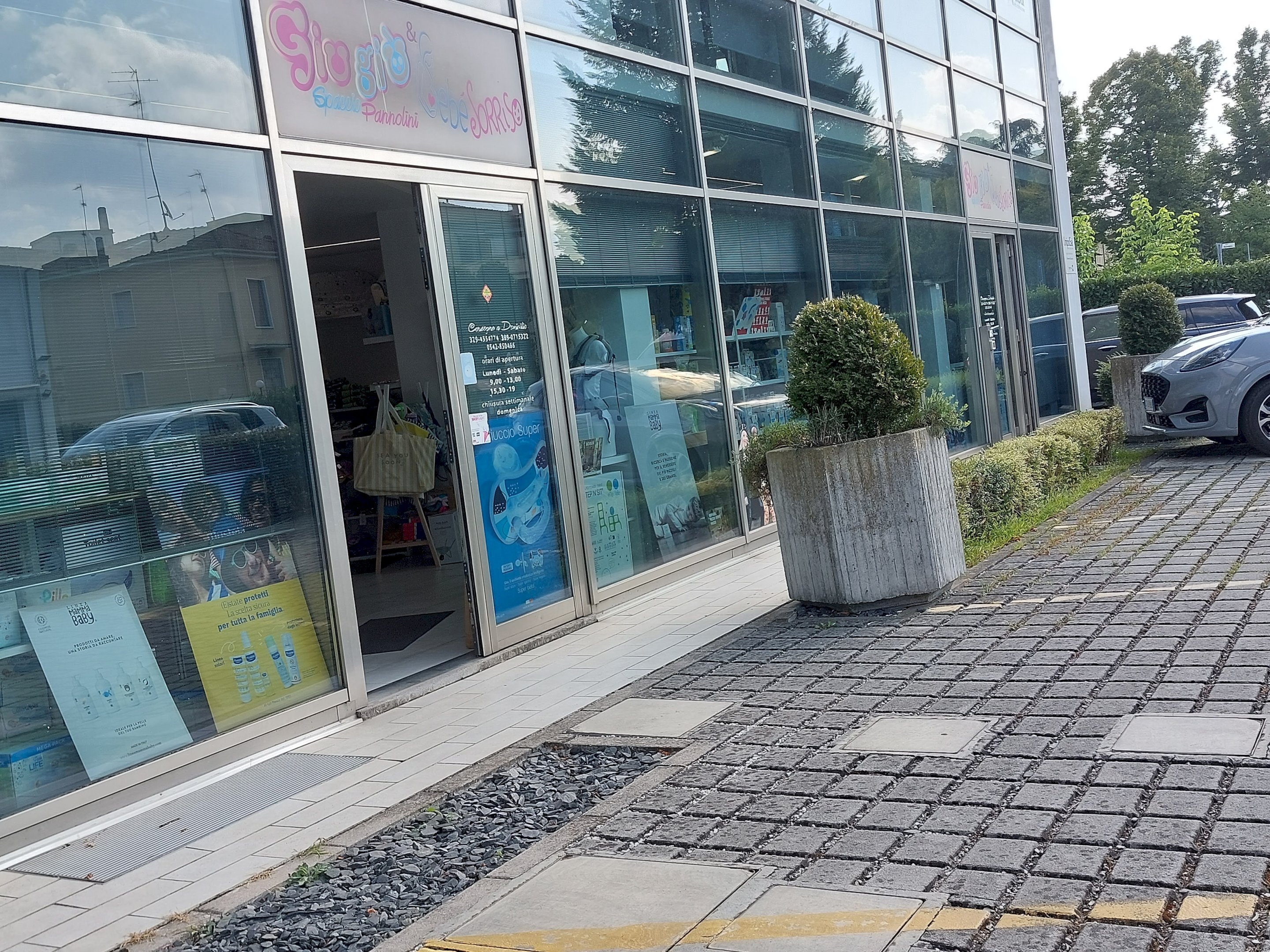 Negozio Imola - foto 2