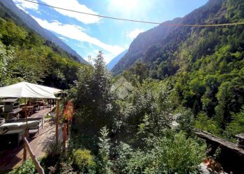 Bilocale Frazione Chevreres, Introd - foto 1