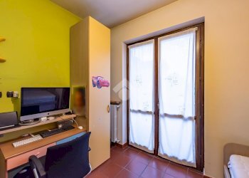 Portion of a house Via Rossini, Lainate - photo 32