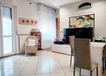 Casa semi indipendente Via Giosuè Carducci, Cesano Boscone - foto 6
