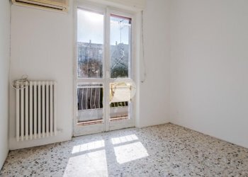 Two-room apartment Via Ugo Foscolo, Cesano Boscone - photo 9