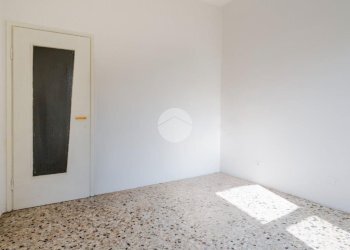 Two-room apartment Via Ugo Foscolo, Cesano Boscone - photo 14