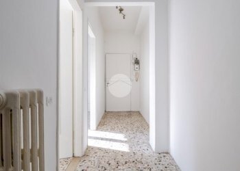 Two-room apartment Via Ugo Foscolo, Cesano Boscone - photo 17