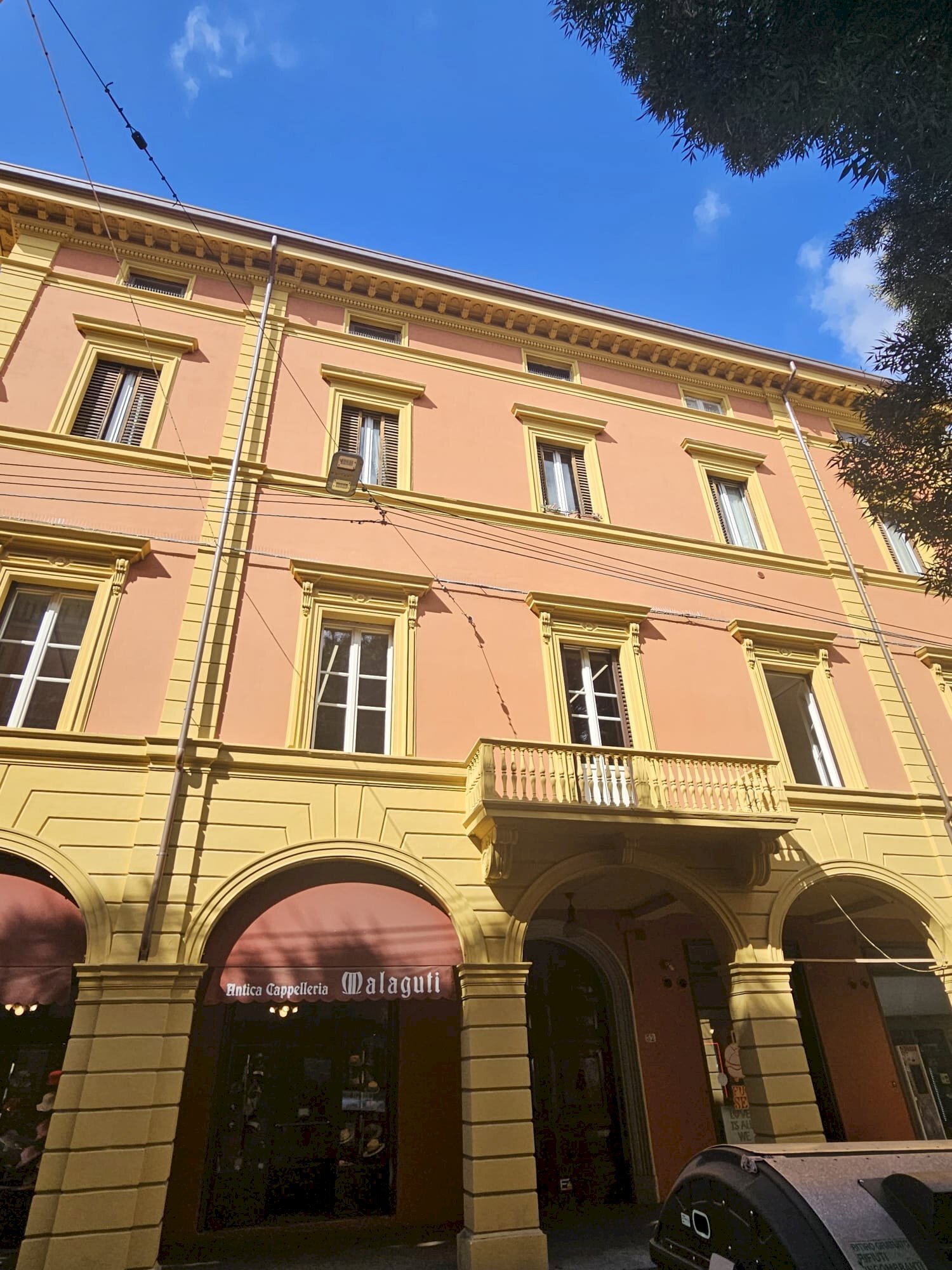 Quadrilocale Via Galliera, Bologna (zona Centro Storico) - foto 1