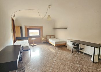 Four-room apartment Via Galliera, Bologna (neighborhood Centro Storico) - photo 9