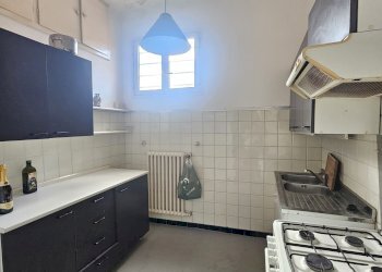 Four-room apartment Via Galliera, Bologna (neighborhood Centro Storico) - photo 8