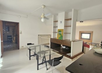 Four-room apartment Via Galliera, Bologna (neighborhood Centro Storico) - photo 3
