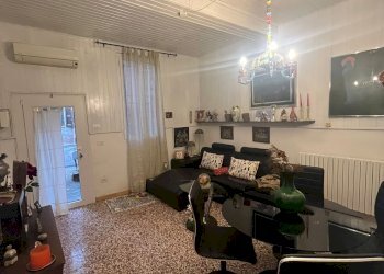 Semi-detached house via Ponticelli, hamlet Ponticelli, Malalbergo - photo 1