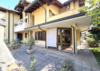 Villa Caponago - photo 1