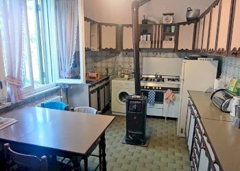 Foto 4 - Casa indipendente Via Roma
 
10, Castelletto Uzzone - foto 4