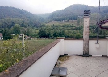 Foto 33 - Casa indipendente Via Roma
 
10, Castelletto Uzzone - foto 33