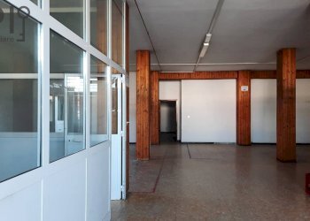 Foto 2 - Commercial Premises sp 28 bis, Carcare - photo 2