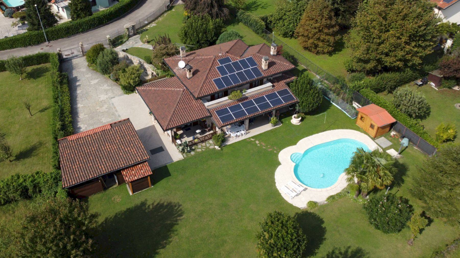 Foto 2 - Villa via verdi, Molteno - photo 2