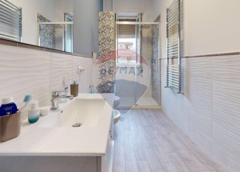 Bagno - Quadrilocale PIAZZA ANTONIO ZANCA
 
27, Palermo - foto 2