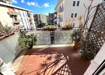 Balcone - Quadrilocale PIAZZA ANTONIO ZANCA
 
27, Palermo - foto 3