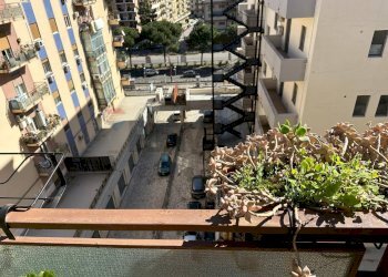 Edificio all\'aperto - Four-room apartment PIAZZA ANTONIO ZANCA
27, Palermo - photo 5