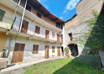Rustic Via Cavour, Caravino - photo 1