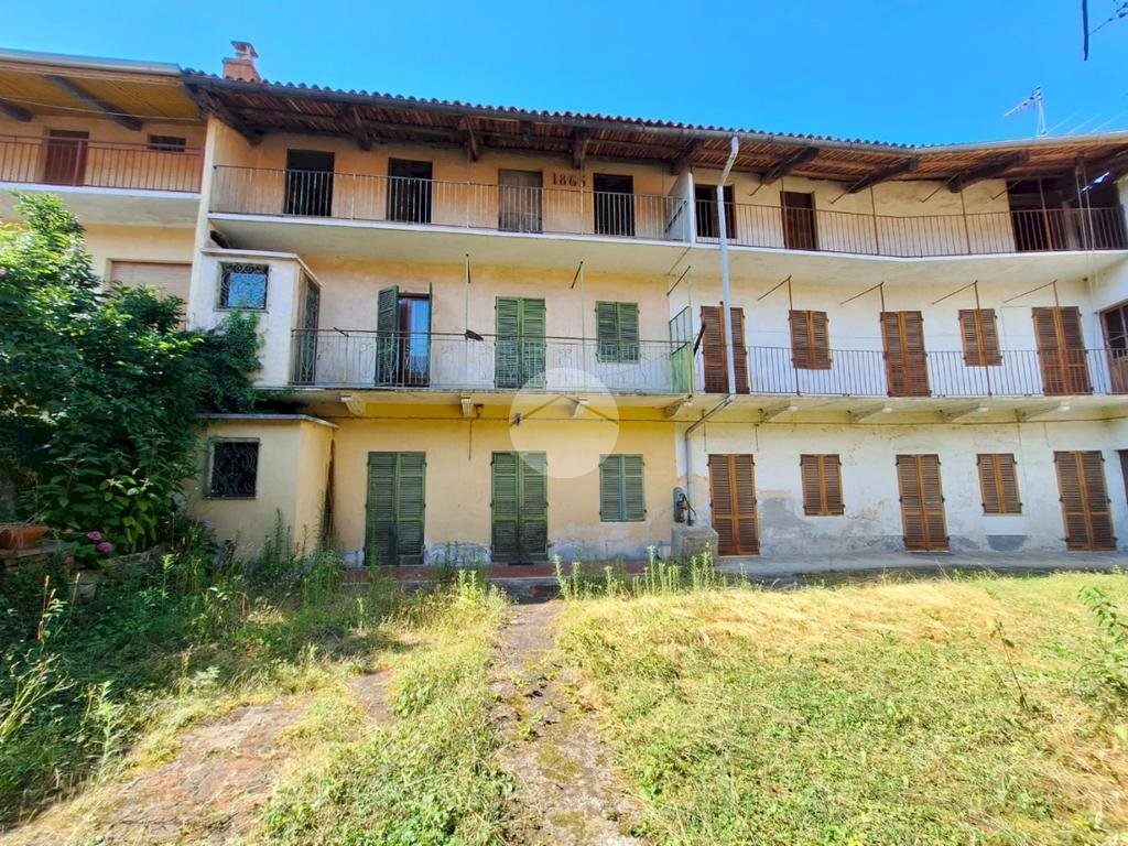 Semi-detached house Via Cavour, Caravino - photo 2