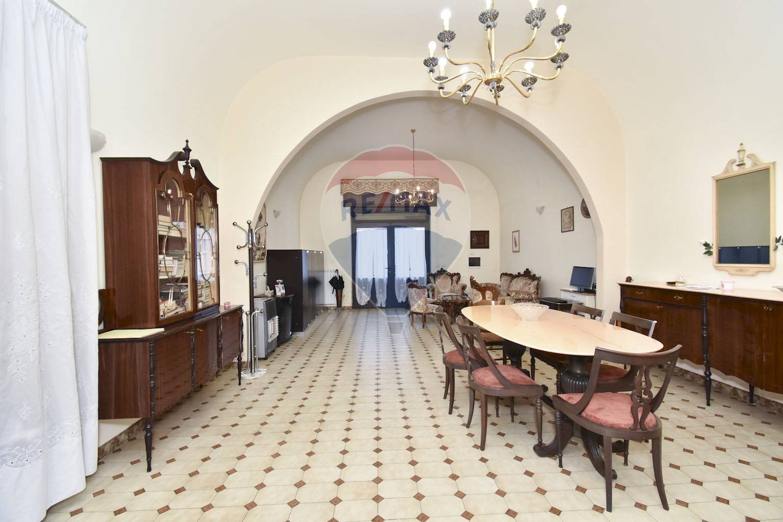 Sala da pranzo - Casa indipendente via Diana
 
20, Fiumefreddo di Sicilia - foto 2