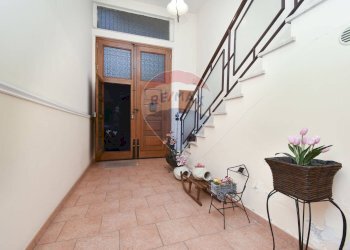 Hall / corridoio - Casa indipendente via Diana
 
20, Fiumefreddo di Sicilia - foto 3