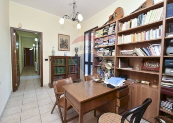 Sala da pranzo - Casa indipendente via Diana
 
20, Fiumefreddo di Sicilia - foto 27