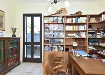 Ufficio - Casa indipendente via Diana
 
20, Fiumefreddo di Sicilia - foto 28