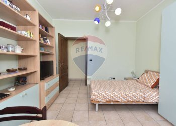 Camera / camera da letto - Casa indipendente via Diana
 
20, Fiumefreddo di Sicilia - foto 33