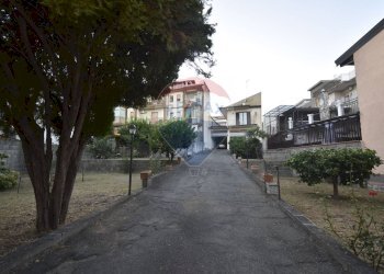 Edificio all\'aperto - Casa indipendente via Diana
 
20, Fiumefreddo di Sicilia - foto 48