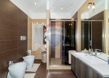 Bagno - Villa VIA SALVATORE GIUFFRIDA
 
15, Mascalucia - foto 39