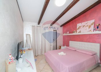 Camera / camera da letto - Villa VIA SALVATORE GIUFFRIDA
 
15, Mascalucia - foto 42