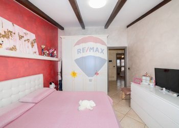 Camera / camera da letto - Villa VIA SALVATORE GIUFFRIDA
 
15, Mascalucia - foto 43