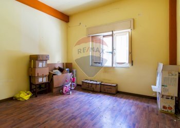 Stanza vuota - Appartamento Via Cavour
 
70, Misterbianco - foto 1