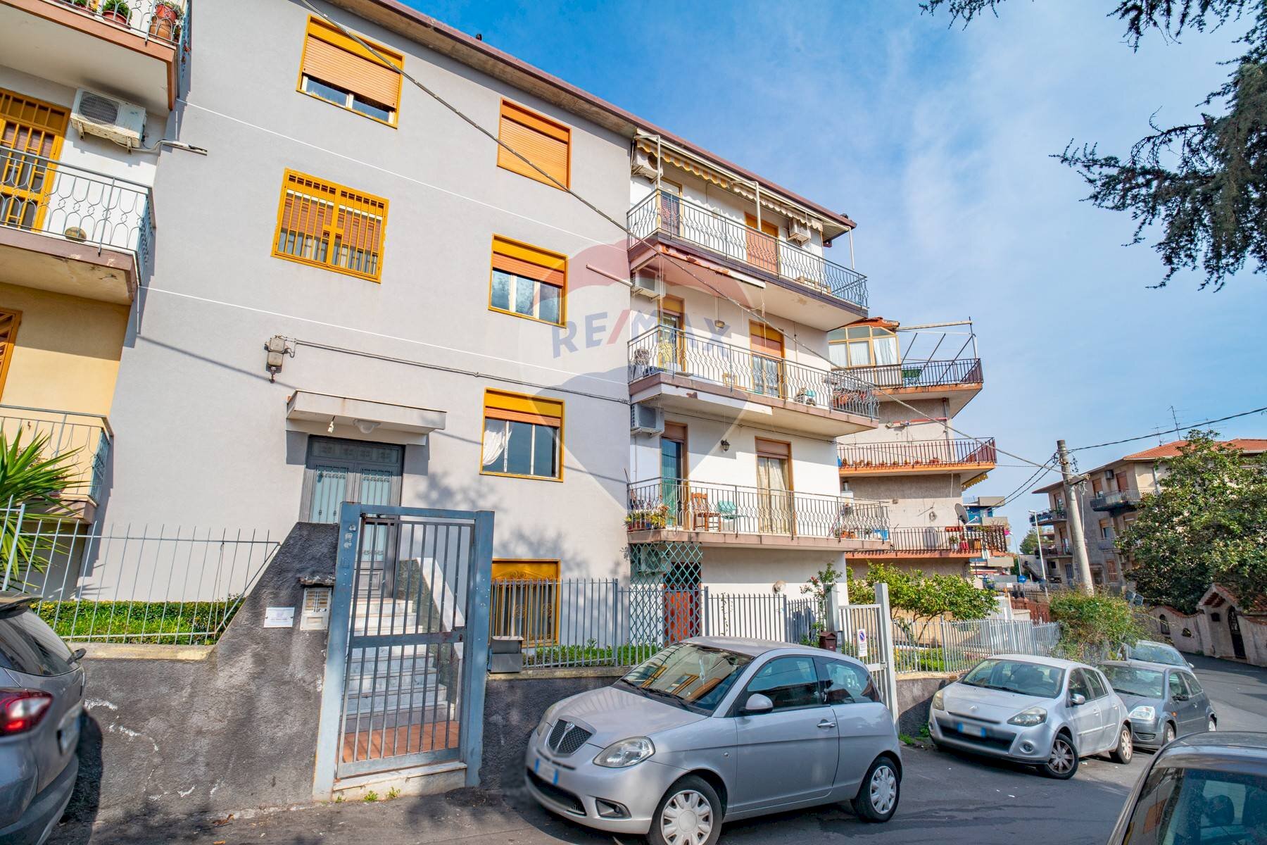 Edificio all\'aperto - Quadrilocale Via del Mandorlo
 
4, Misterbianco - foto 1