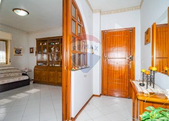 Hall / corridoio - Quadrilocale Via del Mandorlo
 
4, Misterbianco - foto 8