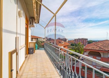 Balcone - Quadrilocale Via del Mandorlo
 
4, Misterbianco - foto 11