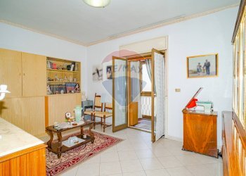 Soggiorno - Quadrilocale Via del Mandorlo
 
4, Misterbianco - foto 14