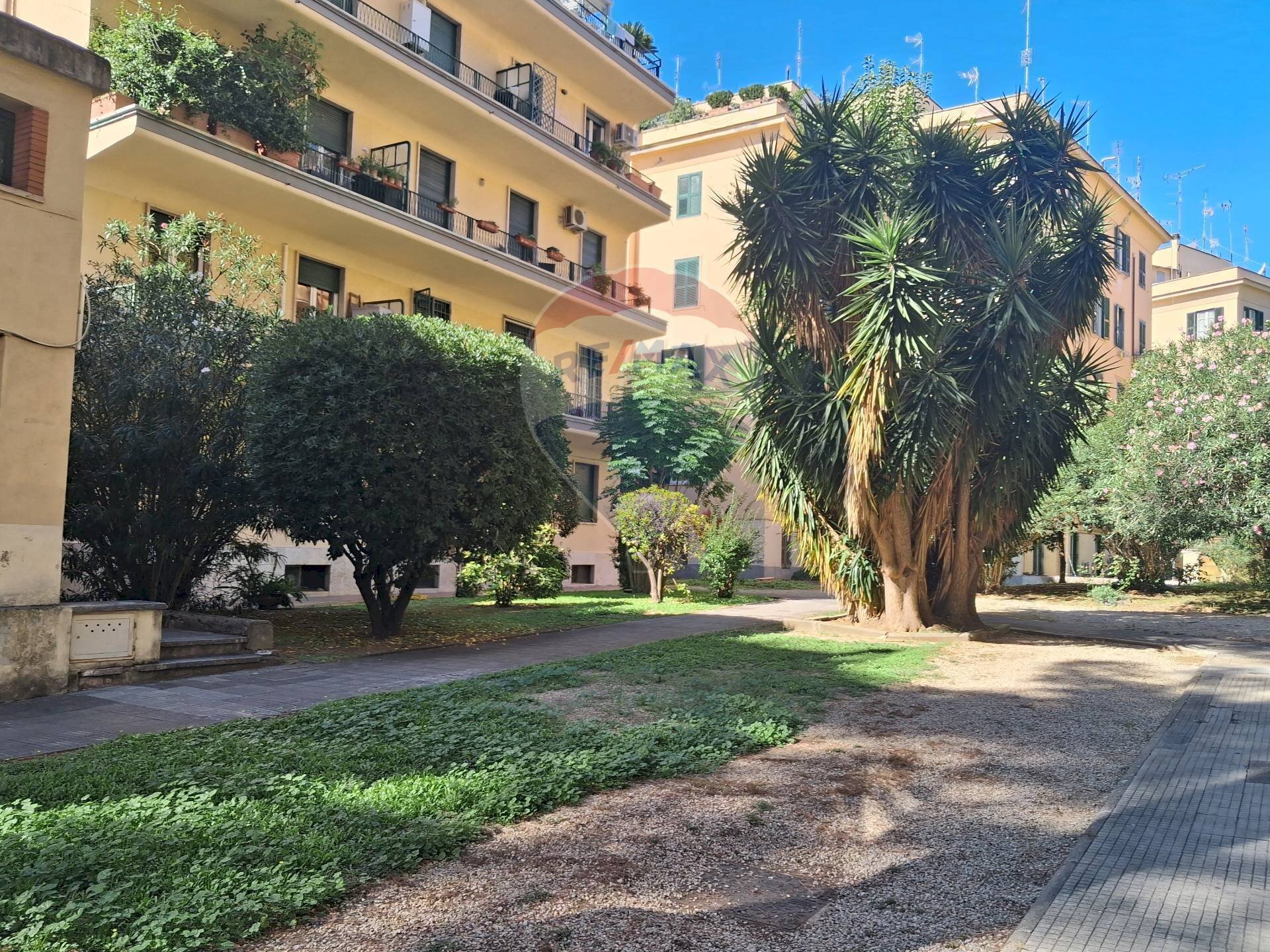 Edificio all\'aperto - Trilocale VIa Scipio Slataper
 
1, Roma - foto 3