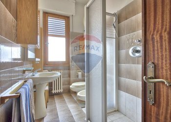 Bagno - Quadrilocale Via XXIV Luglio
 
11, San Giovanni Valdarno - foto 7