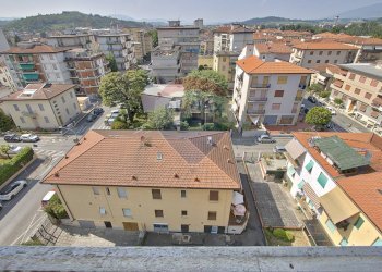 Edificio all\'aperto - Quadrilocale Via XXIV Luglio
 
11, San Giovanni Valdarno - foto 14