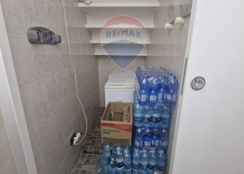 Dispensa di stoccaggio - Attività Commerciale via Bergamo
 
5, Monza - foto 22