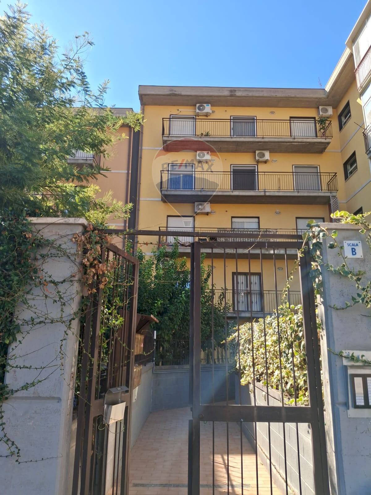 Edificio all\'aperto - Three-room apartment Via Del Potatore
 
56, Catania - photo 1